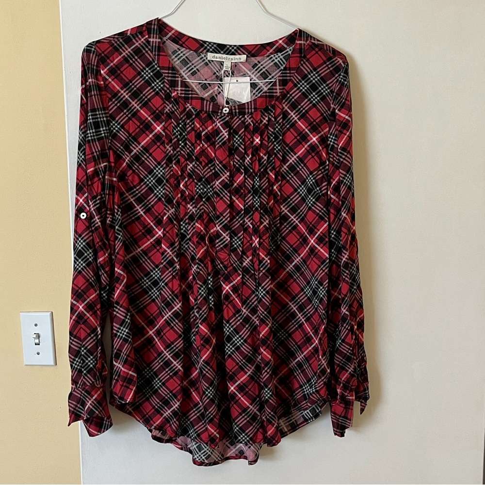 DANIEL RAINN top - size L - NWT - Anthropologie